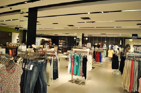 临沧商场里的店面怎么装修？